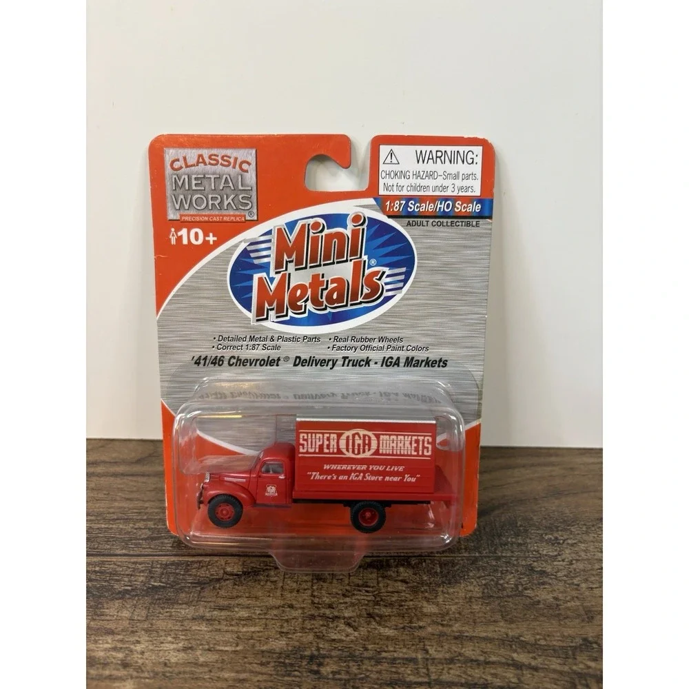 Classic Metal Works USA 1:87 1946 Chevy Case IGA Markets Grocery
